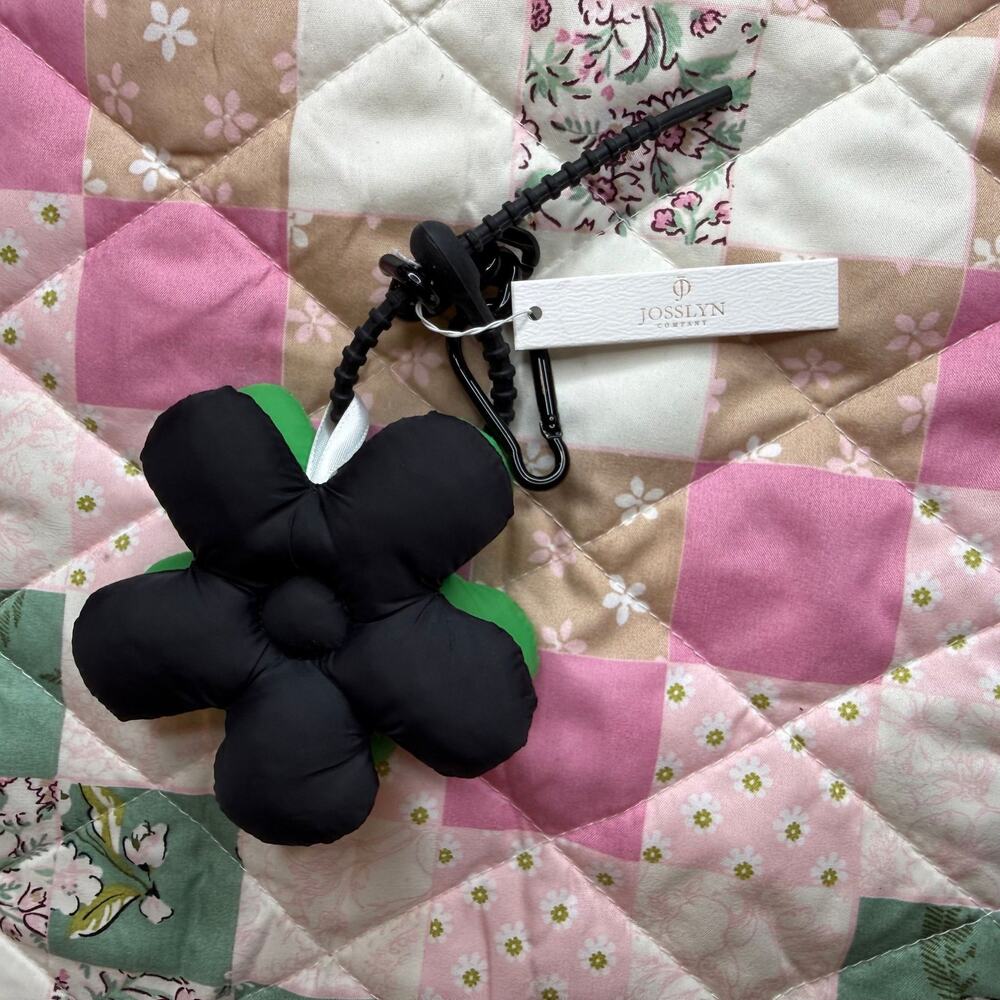 NWT Josslyn Puffy Flower Bag Charm Keychain Black Green Coquette Y2K